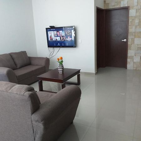 Renta Vacacional A 2 Cuadras De La Playa O Malecon De Mazatlan Apartment Exterior foto