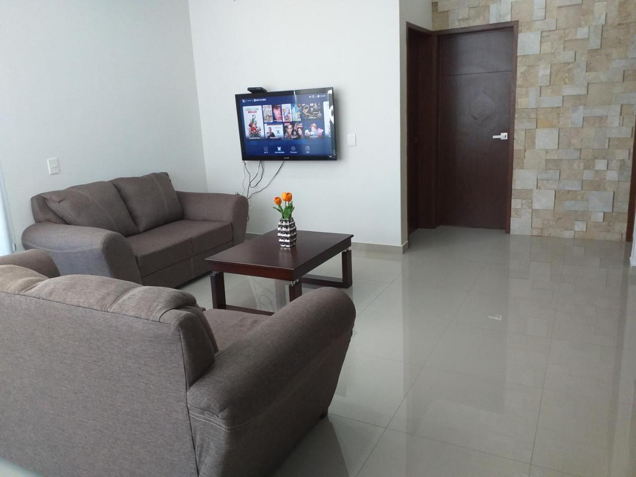Renta Vacacional A 2 Cuadras De La Playa O Malecon De Mazatlan Apartment Exterior foto